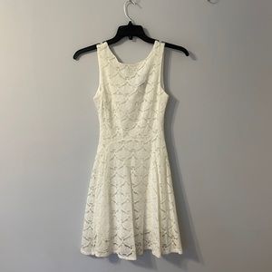 White graduation/party dress by Aqua size XS